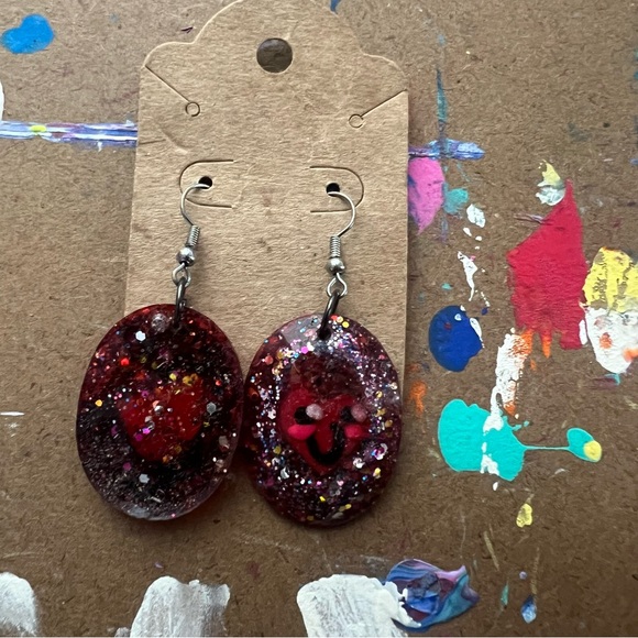 Happy Red Heart Smiley Face Earrings - Picture 6 of 7